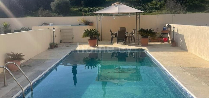 Villa to rent in Limassol