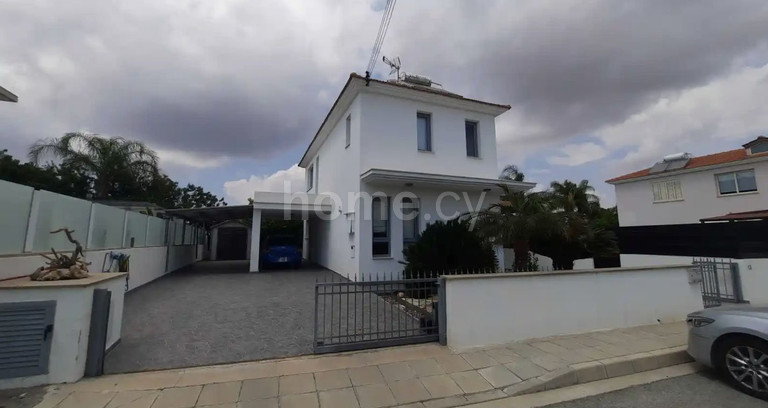 Villa for sale in Nicosia