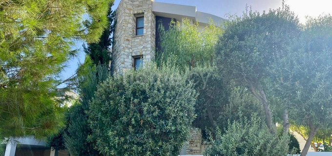 Villa in Larnaca zu verkaufen