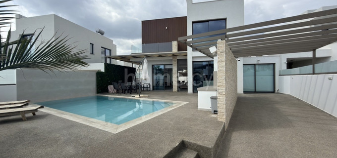 Villa a la venta en Pernera