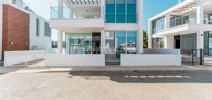 Villa for sale in Protaras