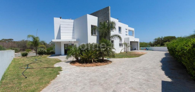 Villa for sale in Protaras