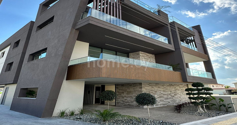 Mieszkanie na sprzedaż w Larnaca