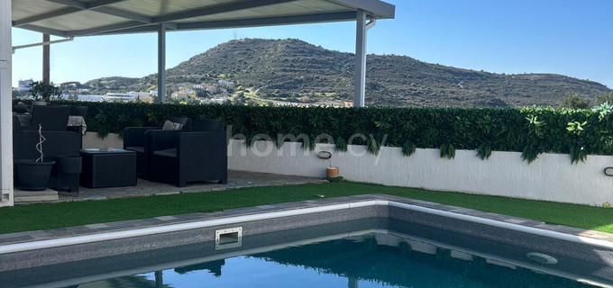 Villa till salu i Limassol