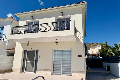 House for sale in Larnaca