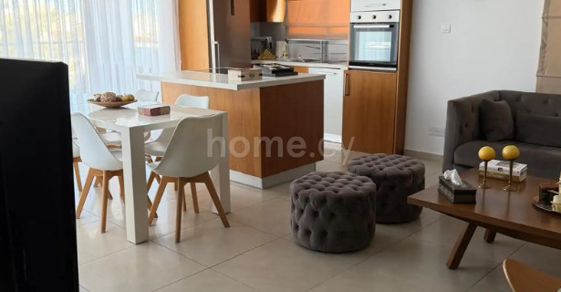 Appartement au dernier étage à louer à Nicosie