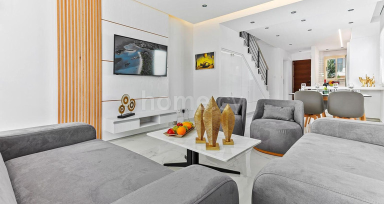 Вилла в аренду в Пафос