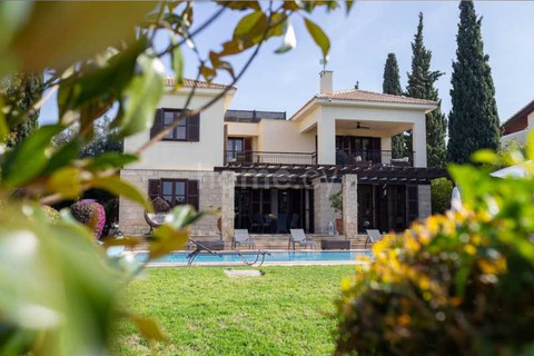 Villa to rent in Paphos