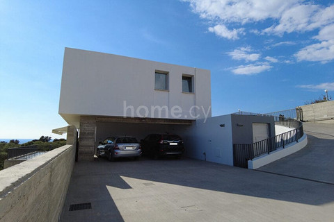 Villa to rent in Paphos