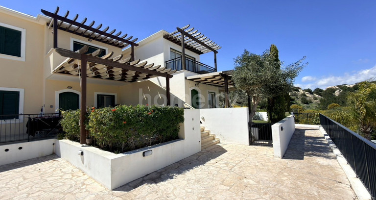 Ground floor apartment to rent in Protaras