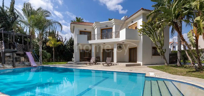 Villa for sale in Larnaca