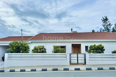 Villa for sale in Limassol