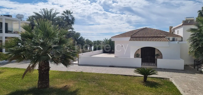 Ground floor apartment to rent in Larnaca