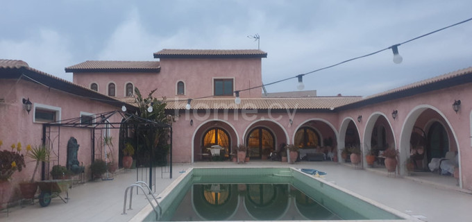 Villa for sale in Larnaca