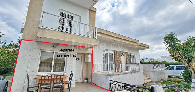 Villa for sale in Deryneia