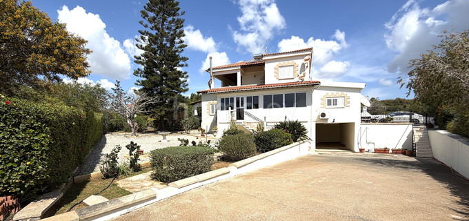 Villa till salu i Ayia Napa