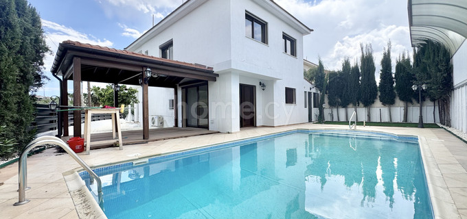 Villa to rent in Limassol