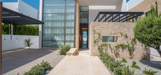 Villa to rent in Paphos