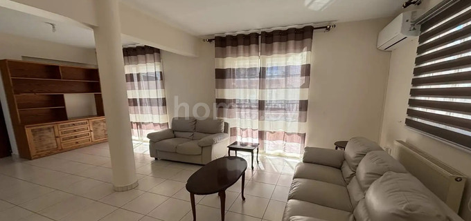 Top floor apartment to rent in Larnaca