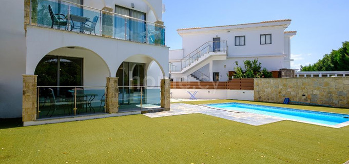 Bottenvåningslägenhet till salu i Paphos