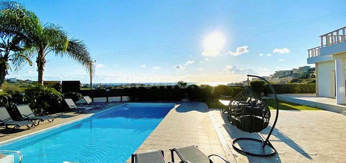 Villa to rent in Paphos