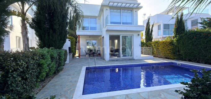 Villa for sale in Cape Greko