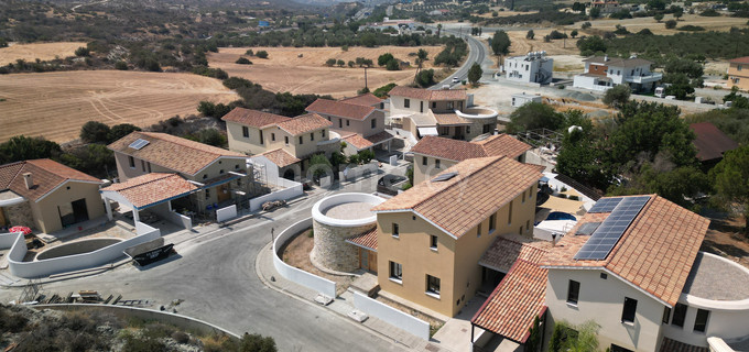 Villa for sale in Larnaca