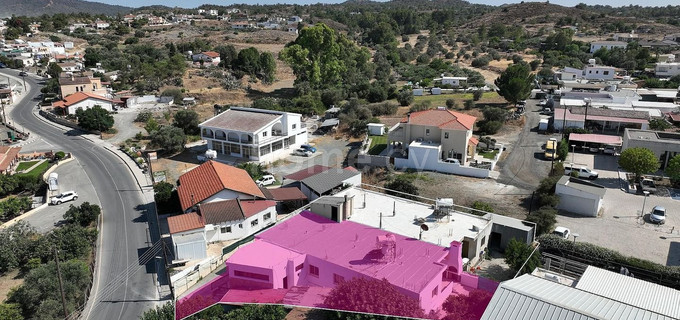 Villa for sale in Larnaca