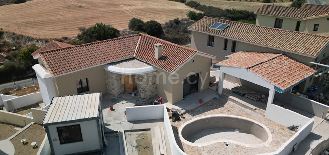 Villa for sale in Larnaca