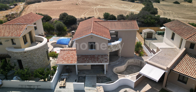 Villa for sale in Larnaca