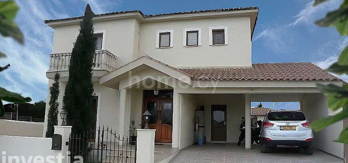 Villa for sale in Larnaca