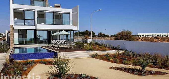 Villa till salu i Ayia Thekla