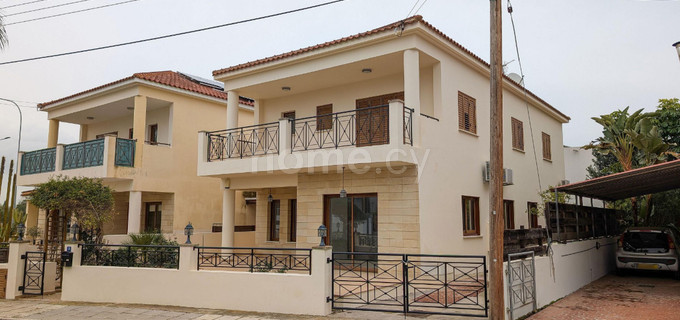 Villa in Nicosia zu verkaufen