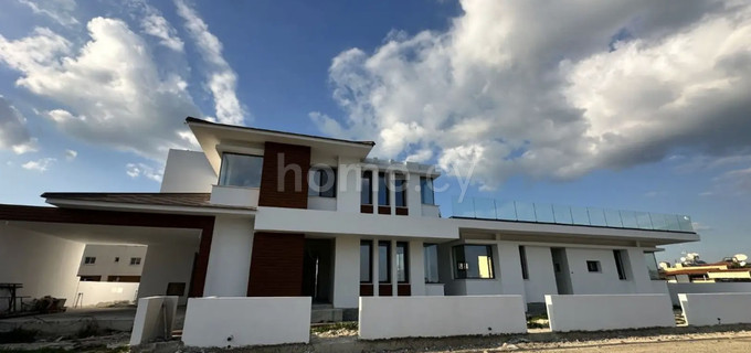 Villa for sale in Larnaca
