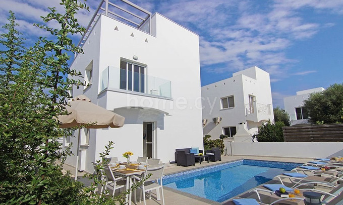 Villa till salu i Ayia Napa