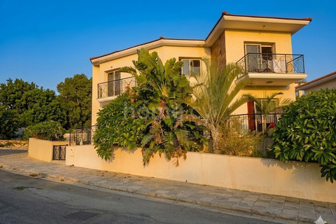 Villa till salu i Limassol