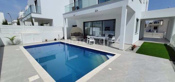 Semi-detached house to rent in Larnaca