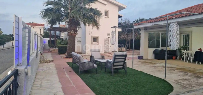 Villa to rent in Larnaca