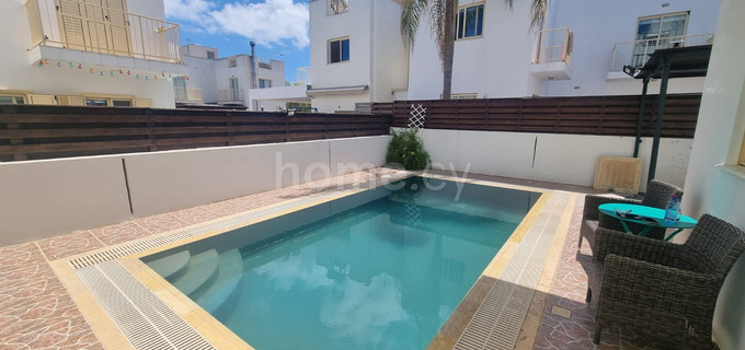 Villa to rent in Ayia Triada