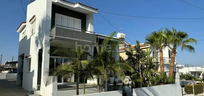 Villa for sale in Larnaca