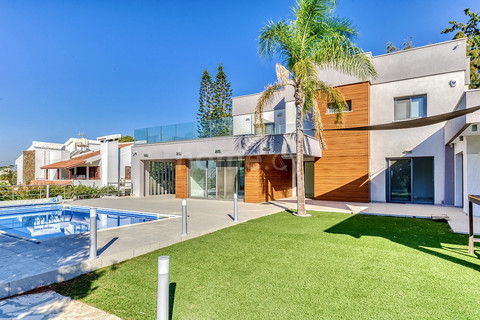 Villa to rent in Limassol