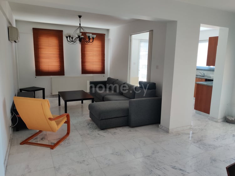 Top floor apartment to rent in Nicosia