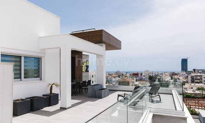 Apartament typu penthouse na sprzedaż w Limassol