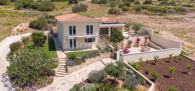 Villa for sale in Paphos
