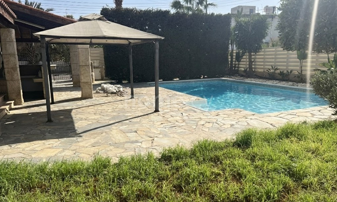 Villa for sale in Nicosia