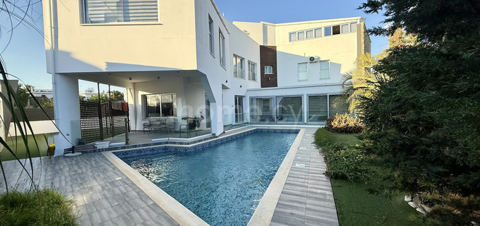 Villa for sale in Larnaca