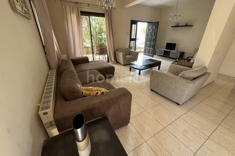 Villa to rent in Paphos