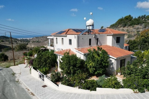 Villa in Paphos zu verkaufen
