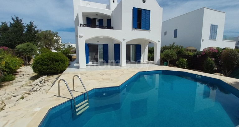 Villa to rent in Paphos