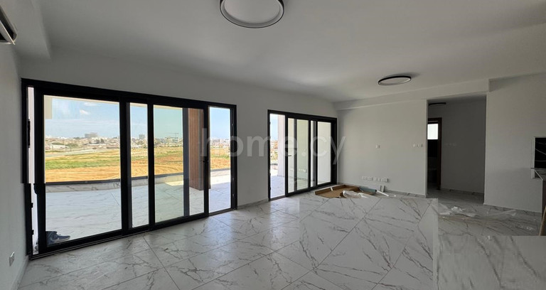 Penthouse apartment to rent in Larnaca